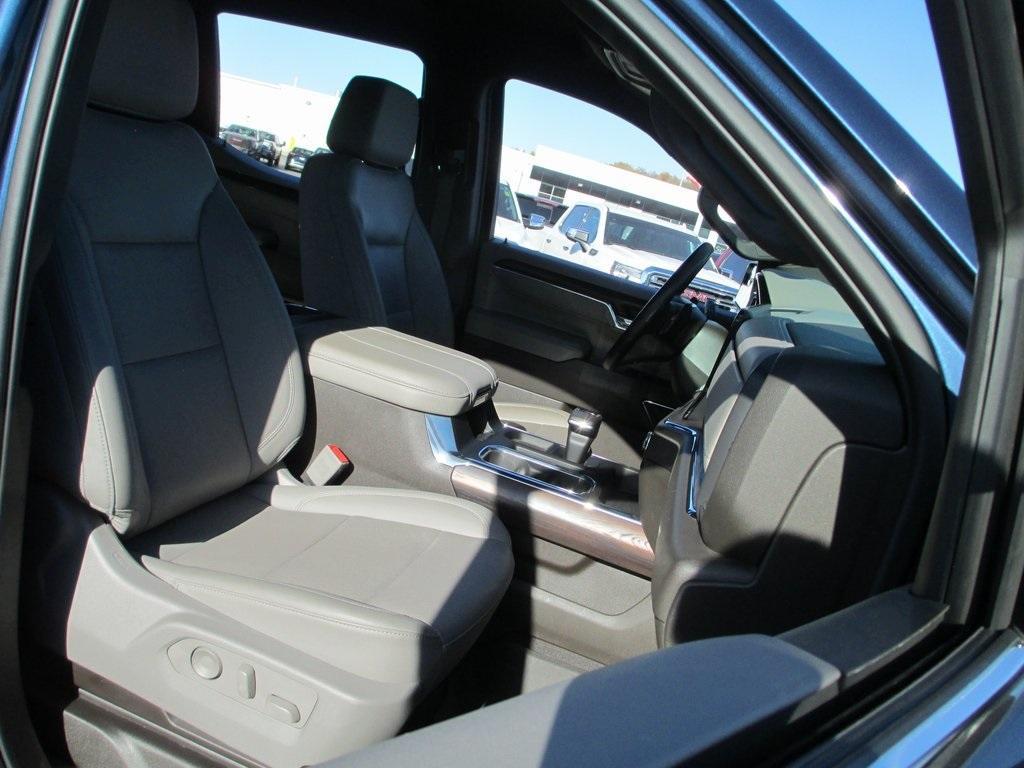 used 2023 GMC Sierra 1500 car, priced at $44,995