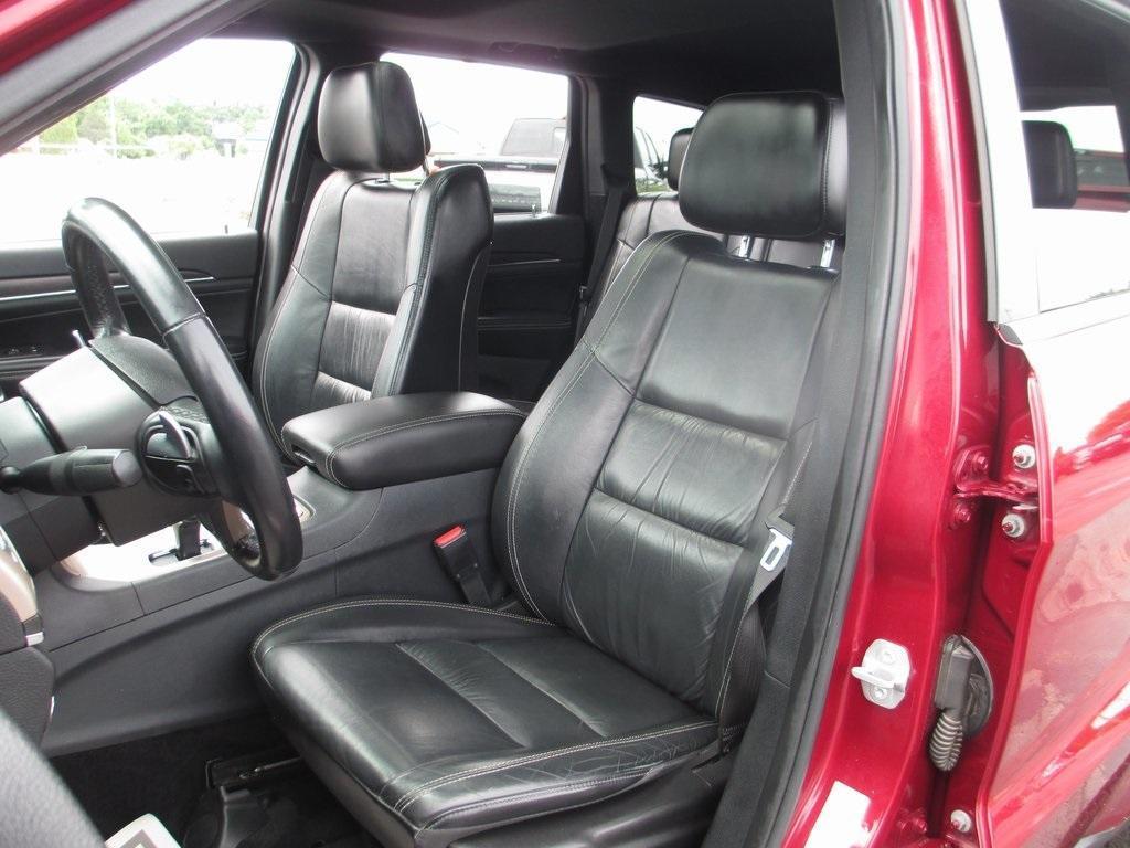 used 2015 Jeep Grand Cherokee car, priced at $10,995