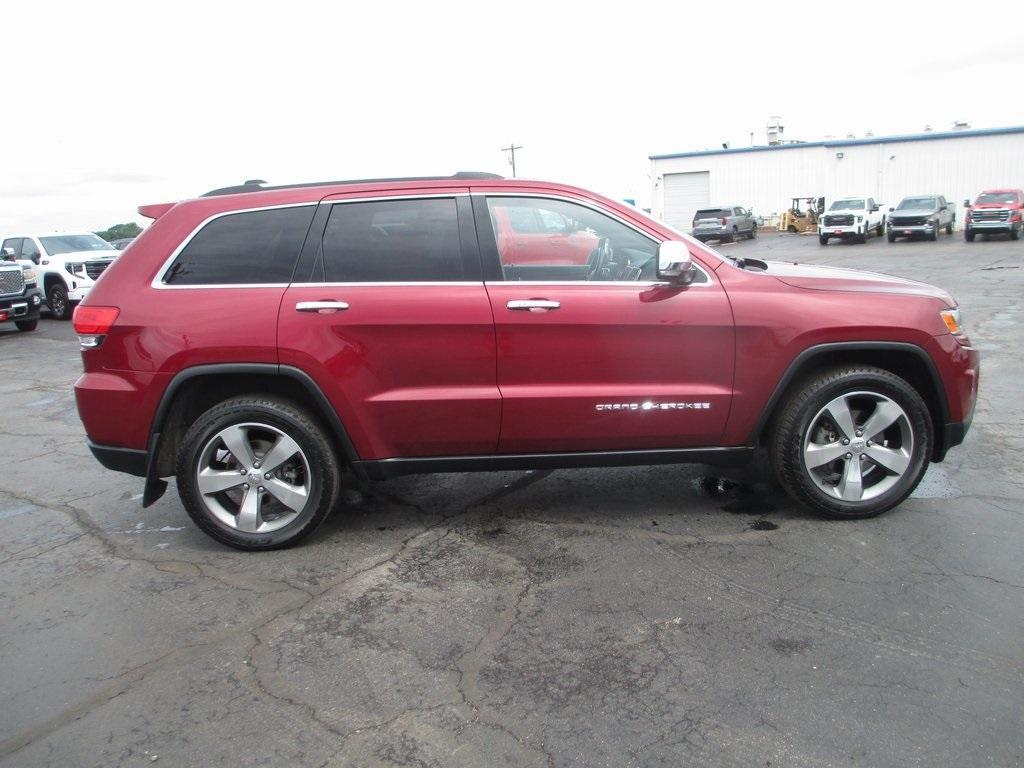 used 2015 Jeep Grand Cherokee car, priced at $10,995