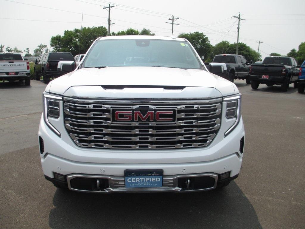 used 2022 GMC Sierra 1500 car, priced at $47,995