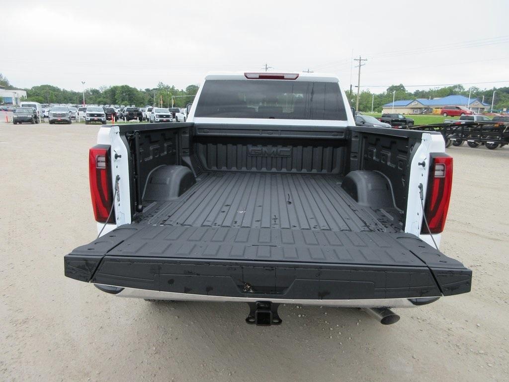 new 2025 GMC Sierra 2500 car, priced at $65,043