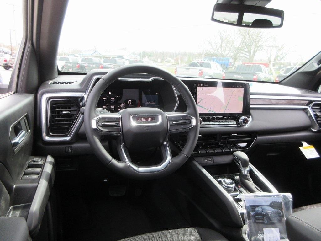 new 2025 GMC Canyon car, priced at $43,772