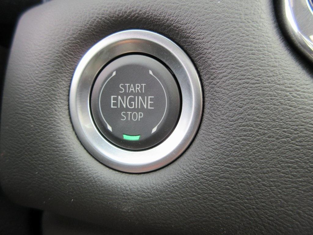 new 2025 GMC Canyon car, priced at $43,772