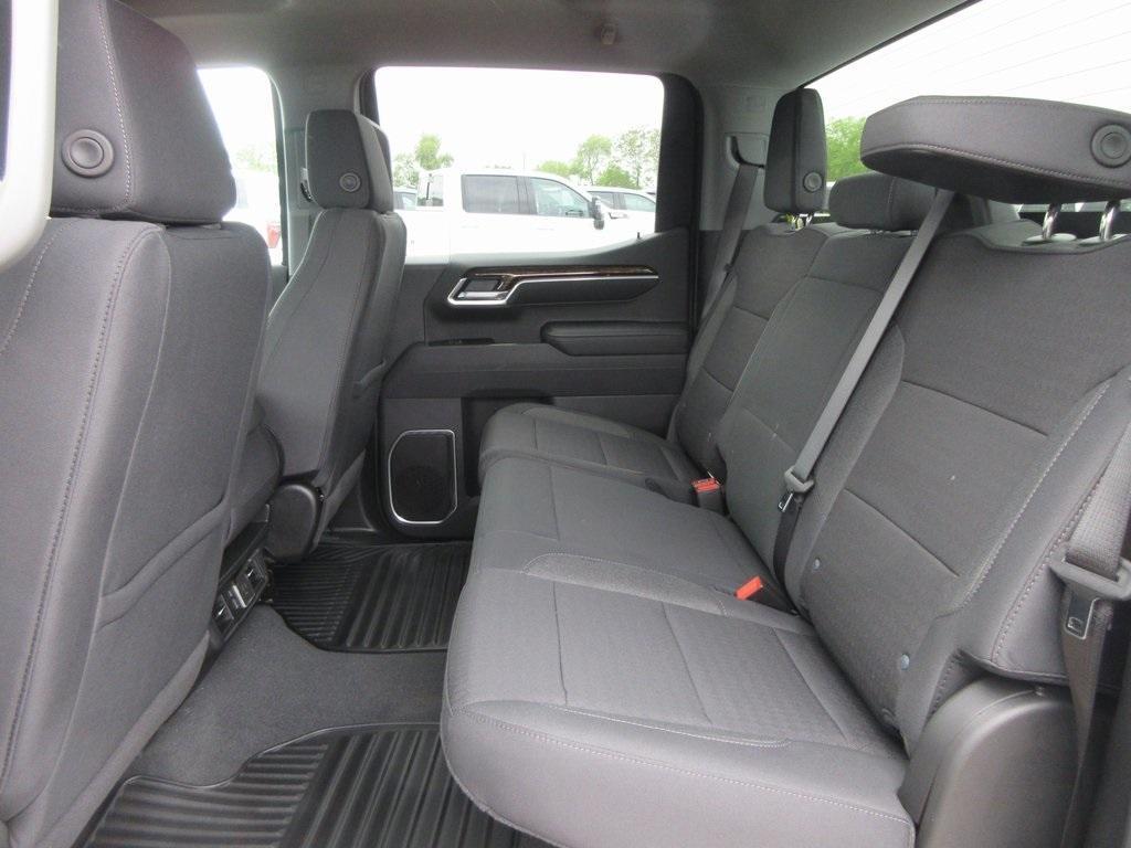 new 2025 GMC Sierra 1500 car, priced at $52,074