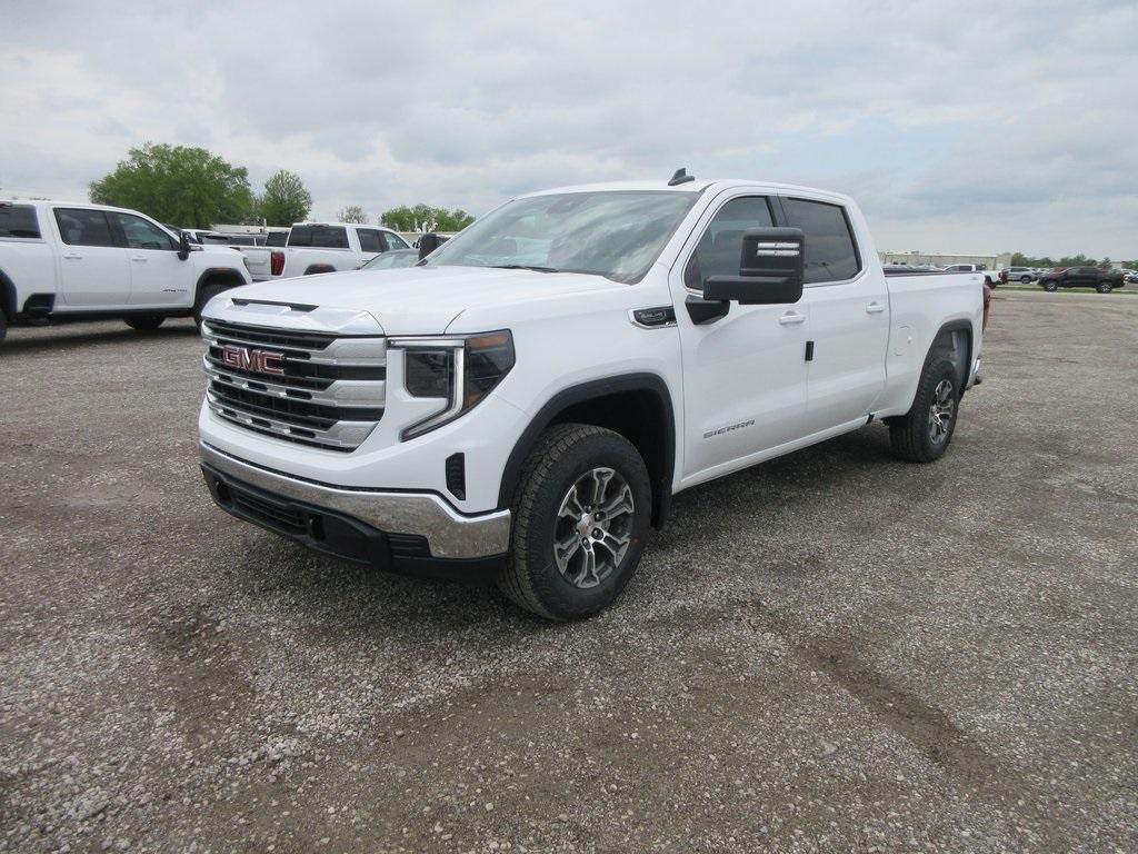 new 2025 GMC Sierra 1500 car, priced at $52,074