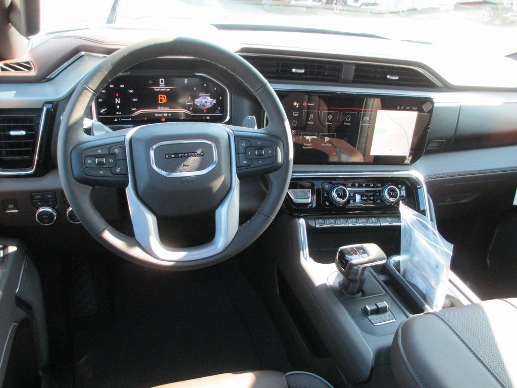 new 2025 GMC Sierra 1500 car, priced at $70,601