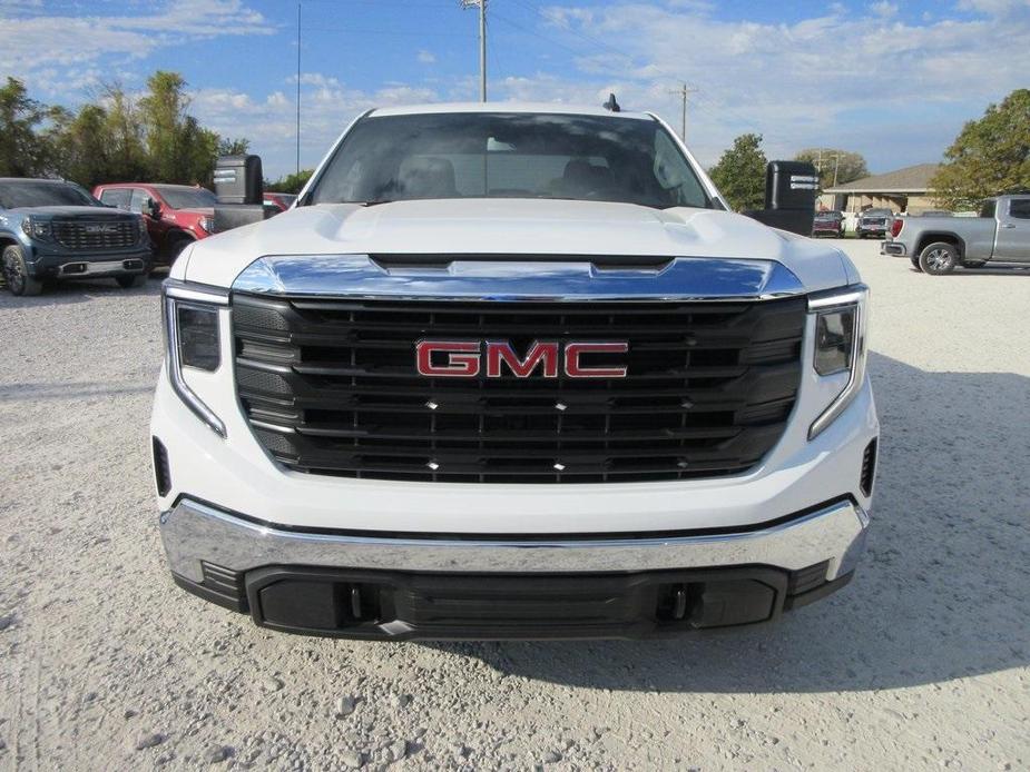 new 2025 GMC Sierra 1500 car, priced at $45,180