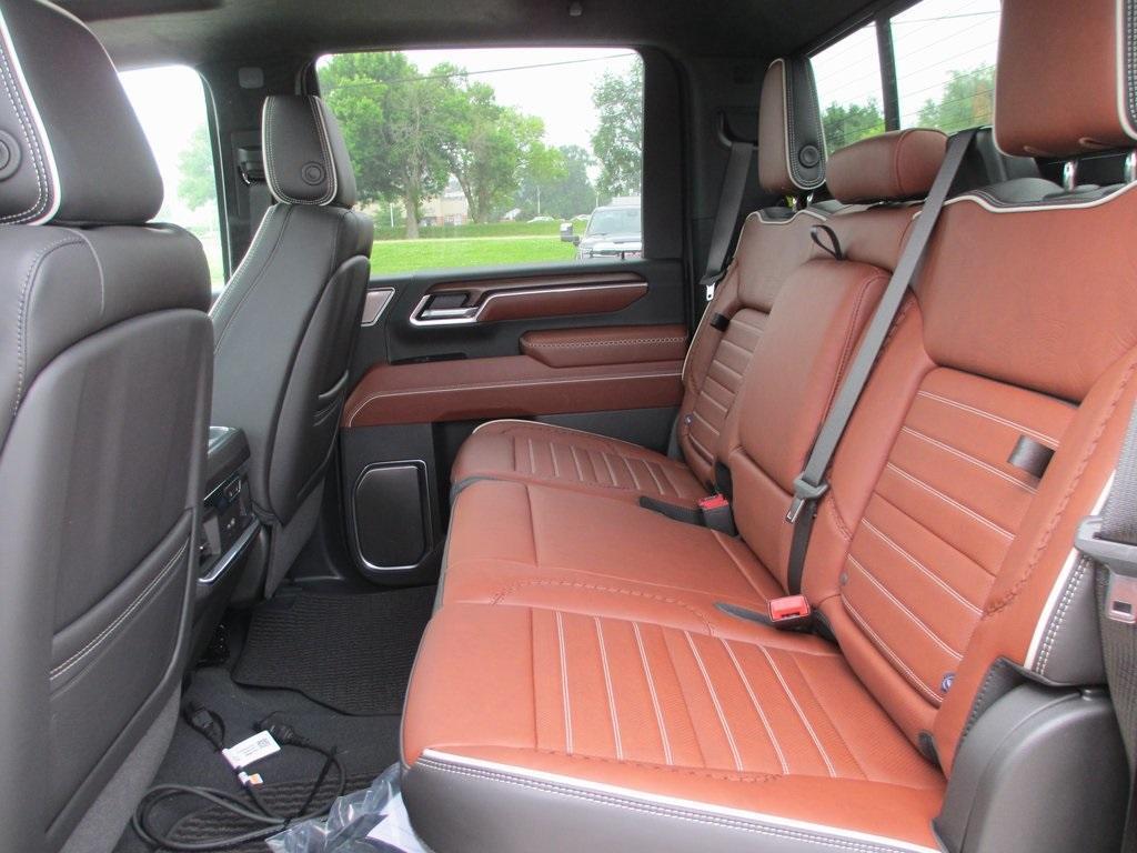 new 2025 GMC Sierra 2500 car, priced at $91,008
