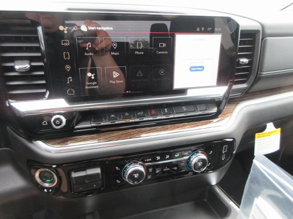 new 2025 GMC Sierra 1500 car, priced at $56,439