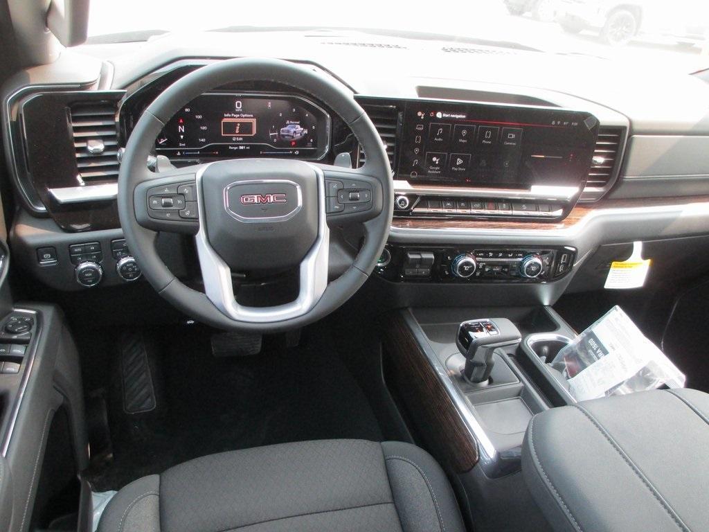 new 2025 GMC Sierra 1500 car, priced at $55,620