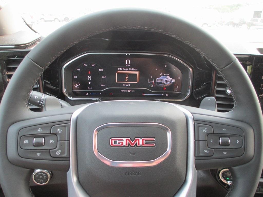 new 2025 GMC Sierra 1500 car, priced at $55,620