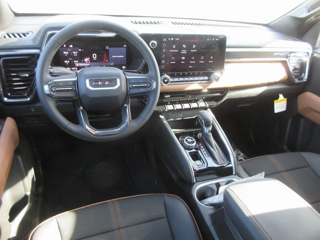 new 2025 GMC Canyon car, priced at $45,691