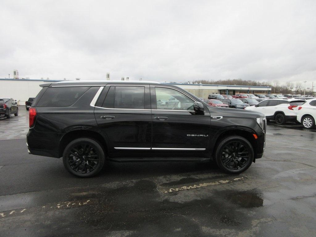 used 2024 GMC Yukon car, priced at $71,995