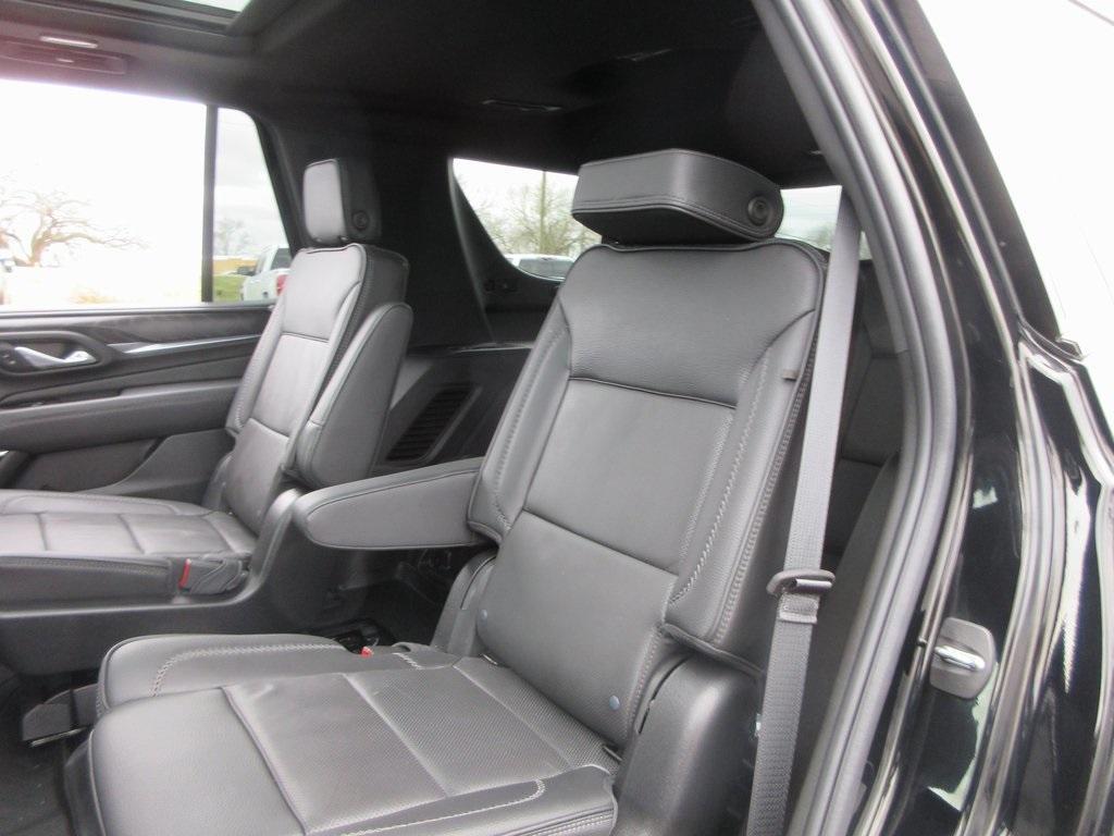 used 2024 GMC Yukon car, priced at $71,995