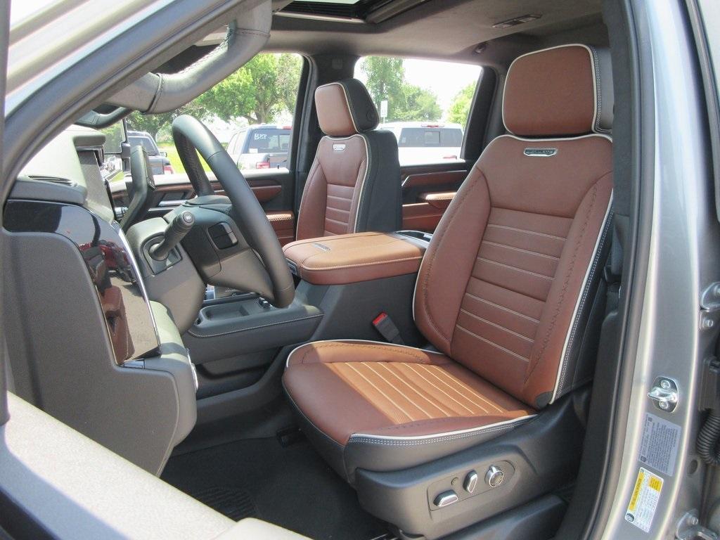 new 2025 GMC Sierra 2500 car, priced at $91,008