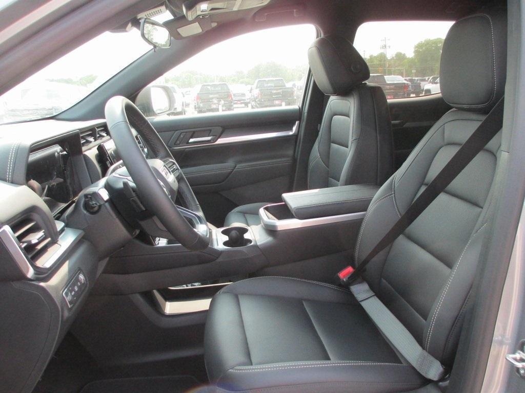 new 2026 GMC Terrain car, priced at $33,296