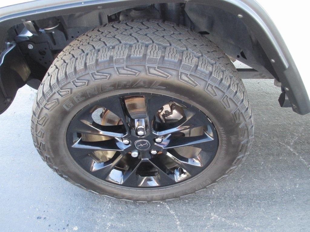 used 2024 Jeep Gladiator car, priced at $33,995