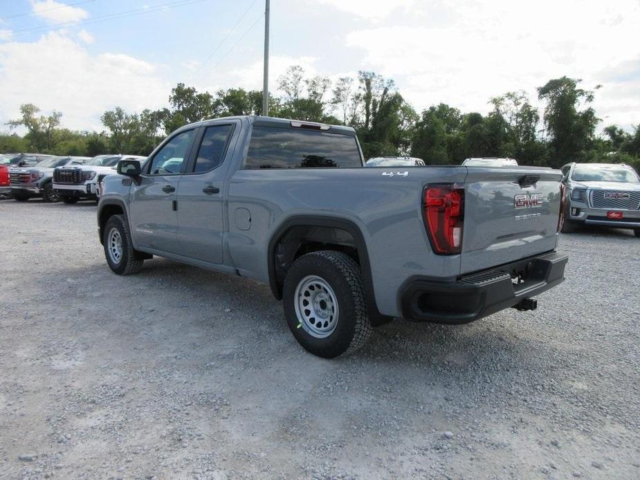 new 2025 GMC Sierra 1500 car, priced at $45,941