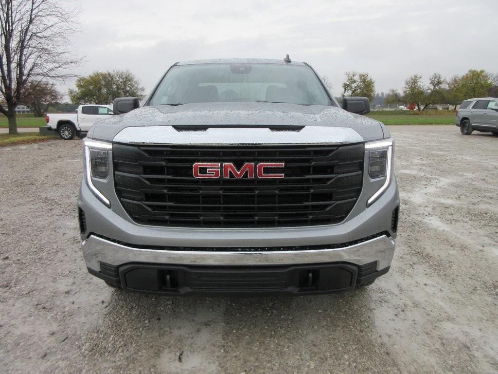 new 2025 GMC Sierra 1500 car, priced at $47,247