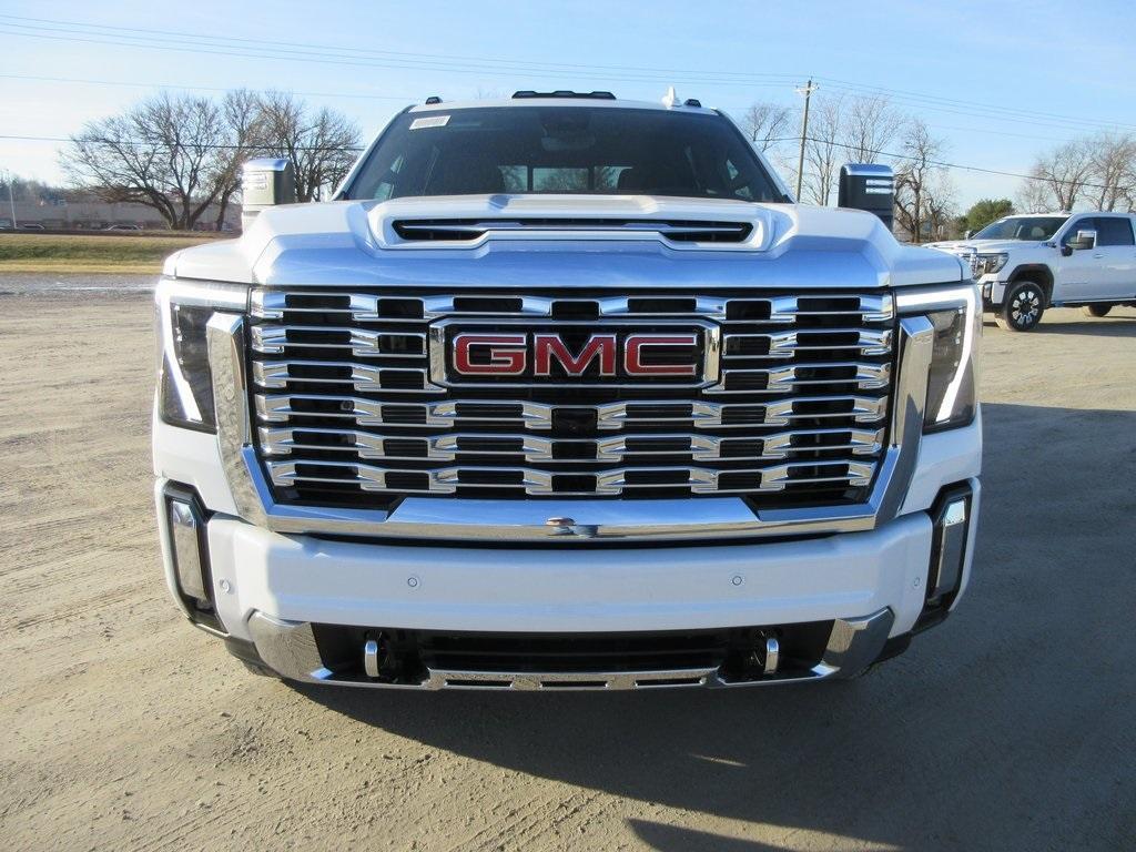 new 2025 GMC Sierra 3500 car, priced at $86,476