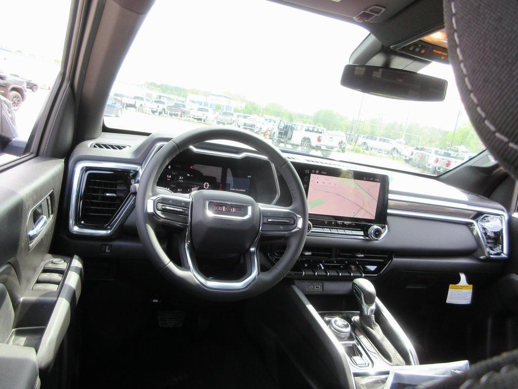 new 2025 GMC Canyon car, priced at $41,965
