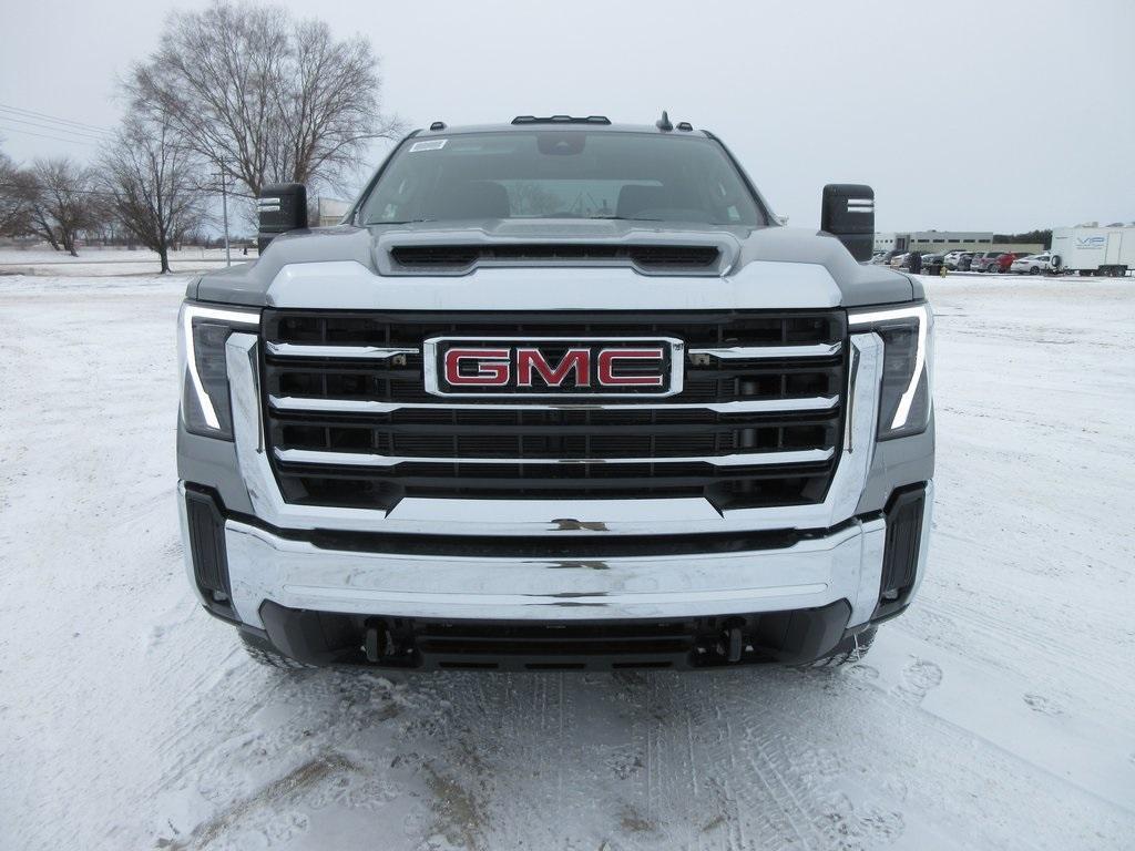 new 2025 GMC Sierra 2500 car, priced at $57,832