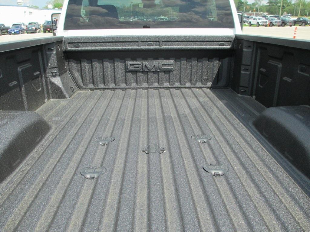 new 2025 GMC Sierra 2500 car, priced at $54,676