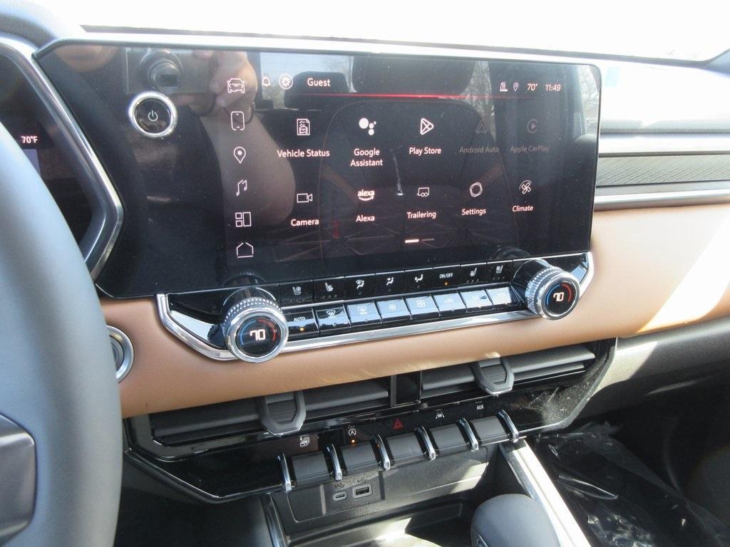 new 2025 GMC Canyon car, priced at $49,305