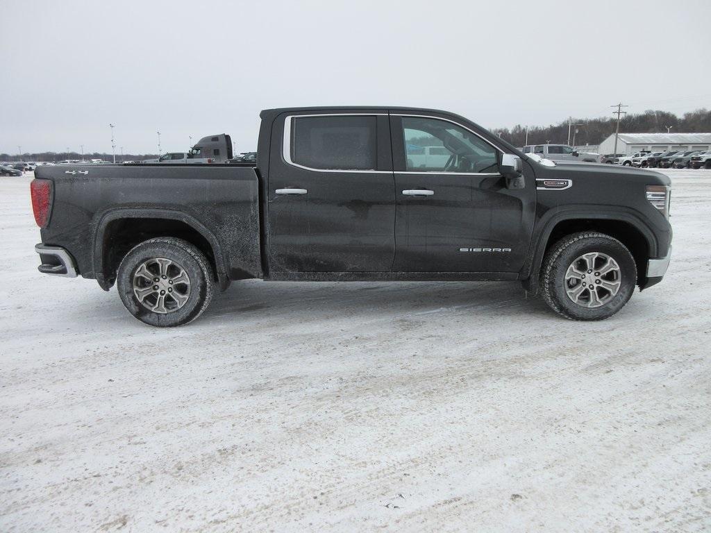 new 2025 GMC Sierra 1500 car, priced at $57,173