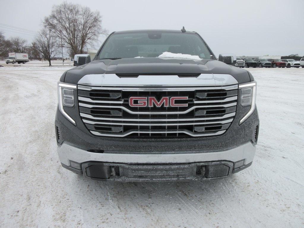 new 2025 GMC Sierra 1500 car, priced at $57,173