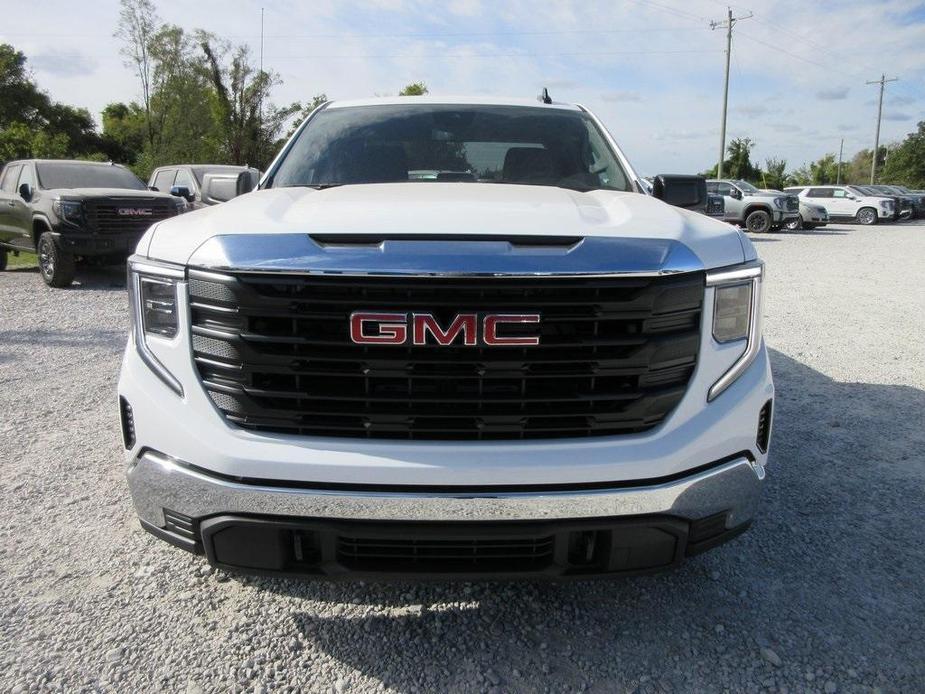 new 2025 GMC Sierra 1500 car, priced at $42,069