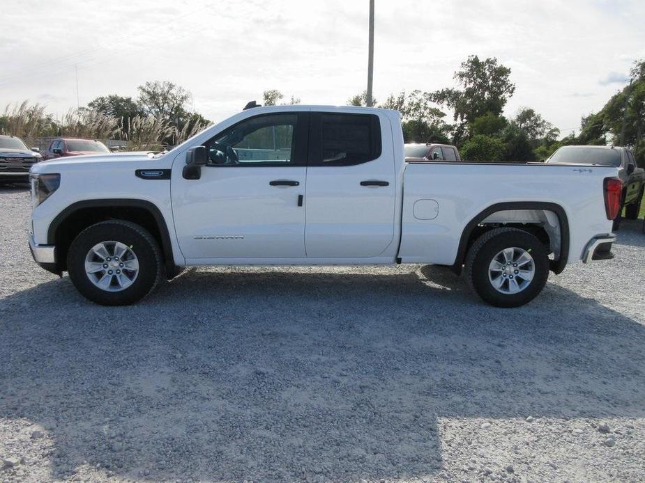 new 2025 GMC Sierra 1500 car, priced at $42,069