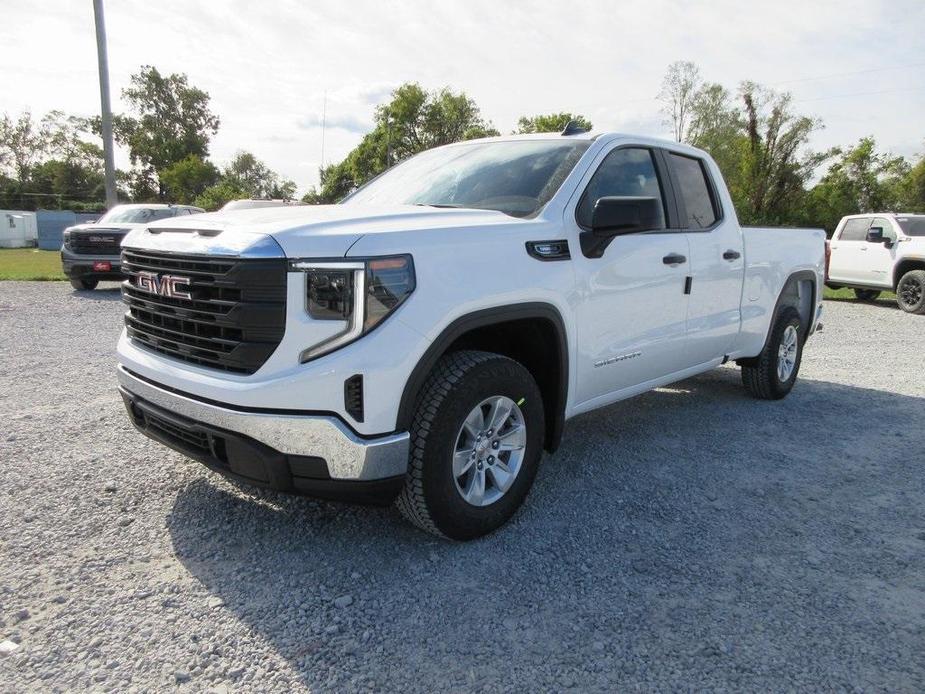 new 2025 GMC Sierra 1500 car, priced at $42,069