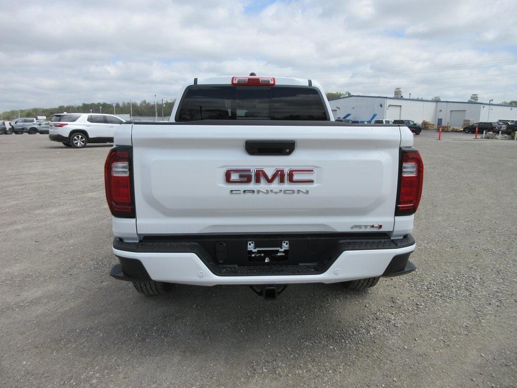 new 2025 GMC Canyon car, priced at $45,338