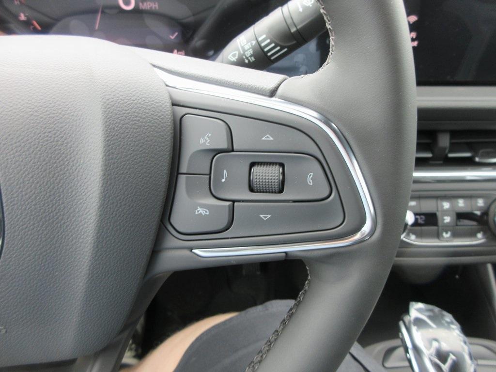 new 2025 Buick Envista car