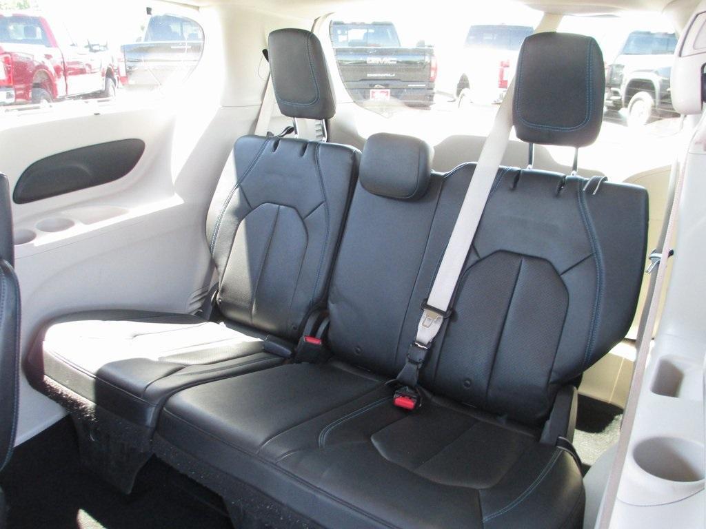 used 2021 Chrysler Pacifica car, priced at $18,995