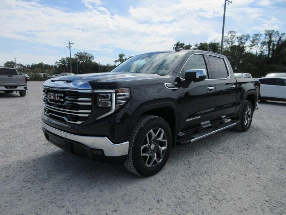 new 2025 GMC Sierra 1500 car, priced at $62,020