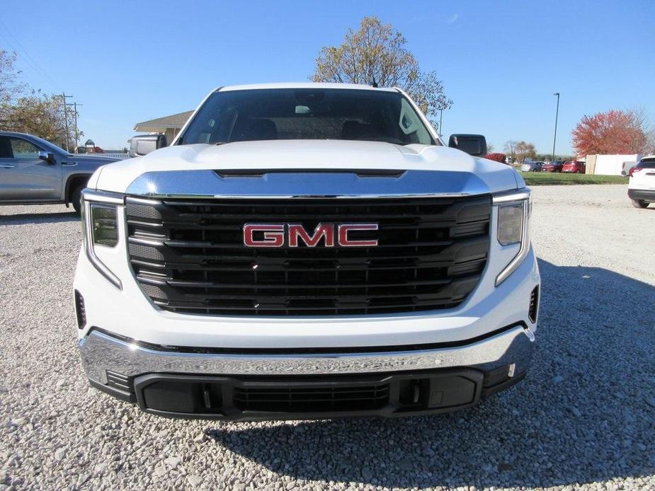 new 2025 GMC Sierra 1500 car, priced at $44,683