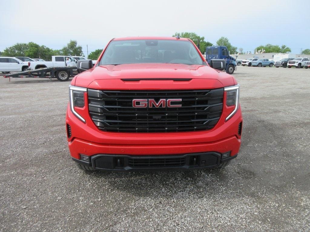 new 2025 GMC Sierra 1500 car, priced at $59,721
