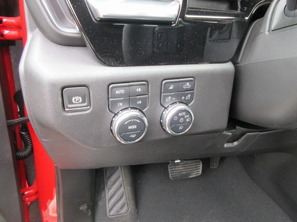 new 2025 GMC Sierra 1500 car, priced at $59,721