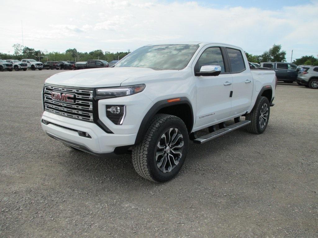 new 2025 GMC Canyon car, priced at $52,244