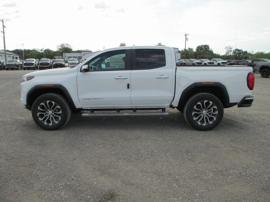 new 2025 GMC Canyon car, priced at $52,244