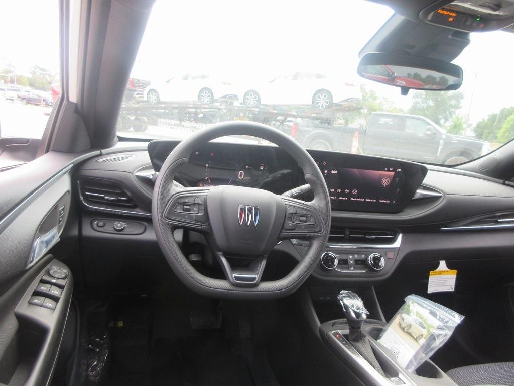 new 2025 Buick Envista car, priced at $22,646
