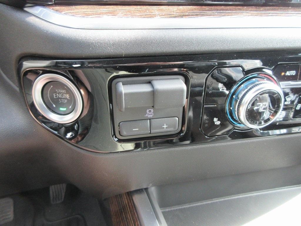 new 2025 GMC Sierra 1500 car
