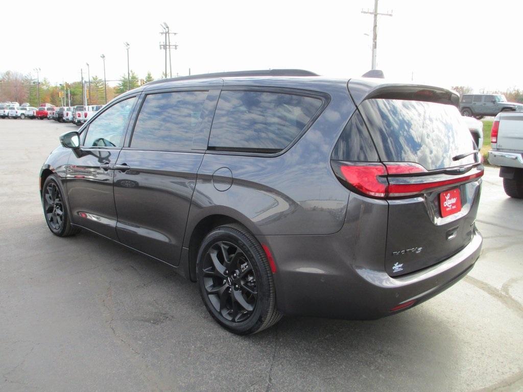 used 2022 Chrysler Pacifica car, priced at $25,995