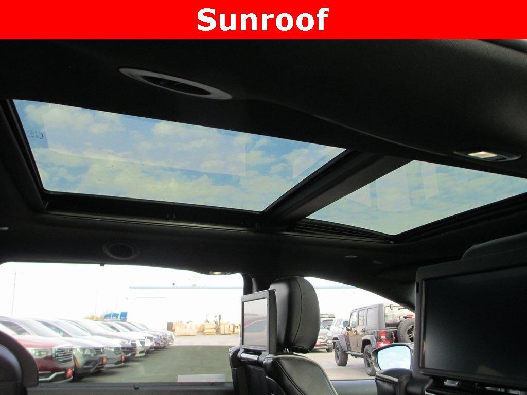 used 2022 Chrysler Pacifica car, priced at $25,995