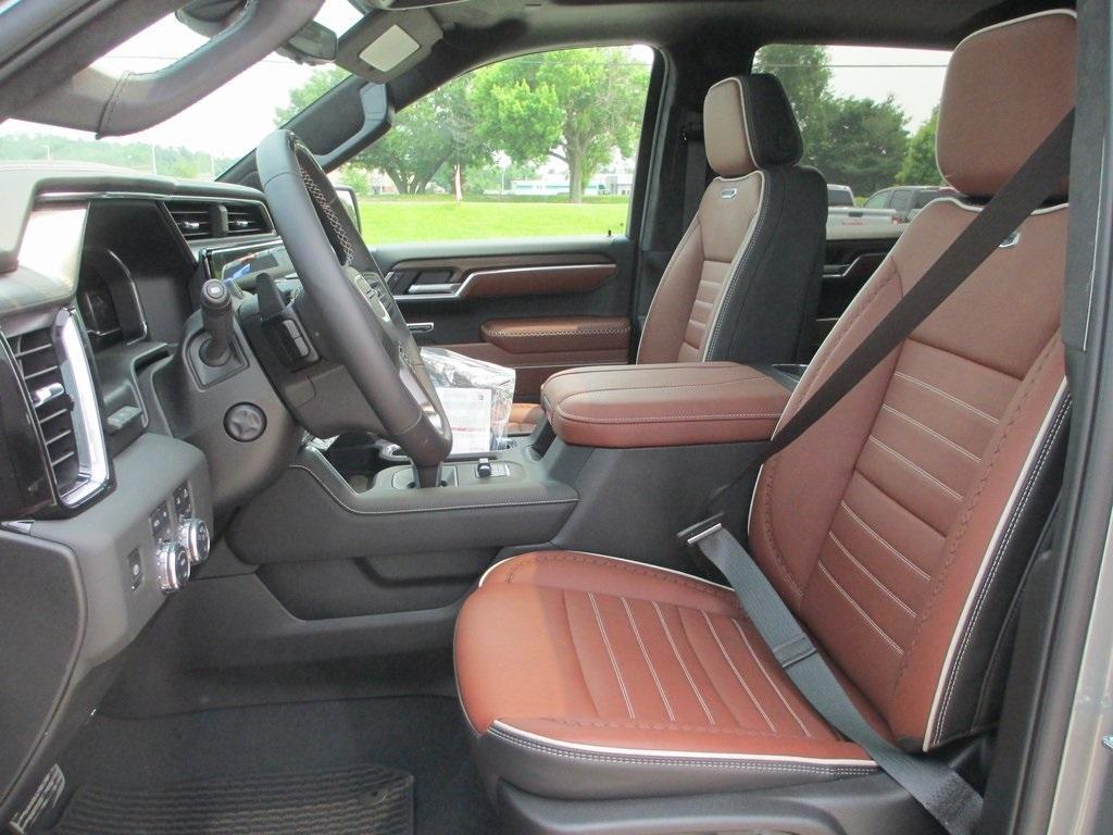 new 2025 GMC Sierra 1500 car, priced at $77,777