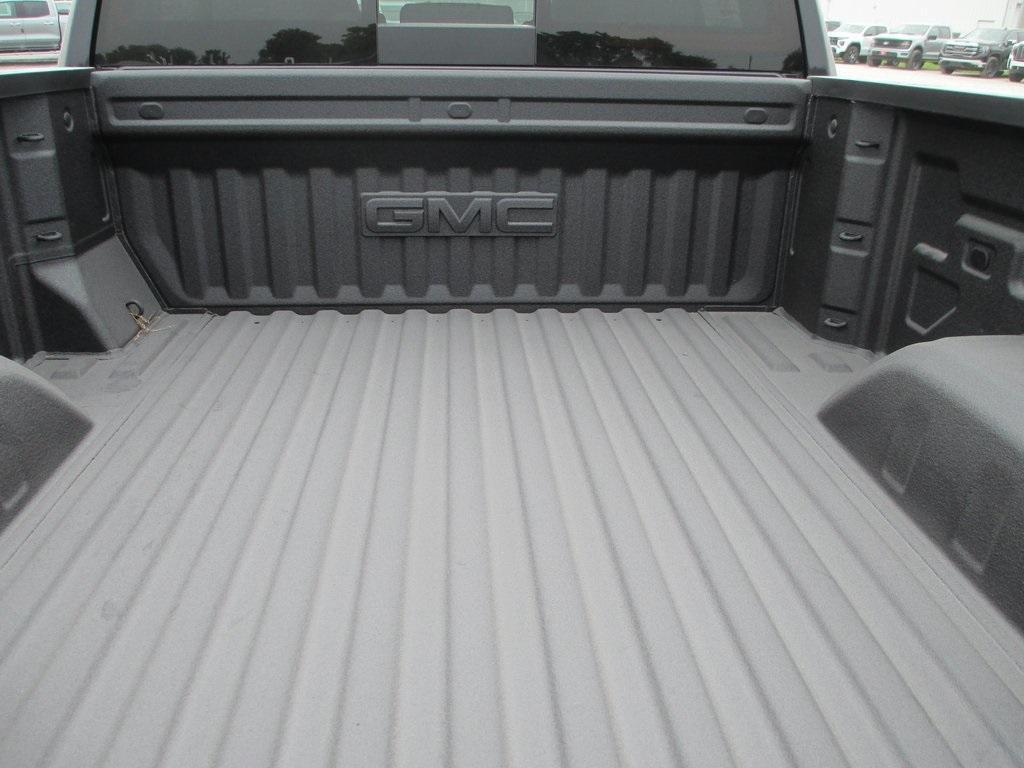 new 2025 GMC Sierra 1500 car, priced at $59,231