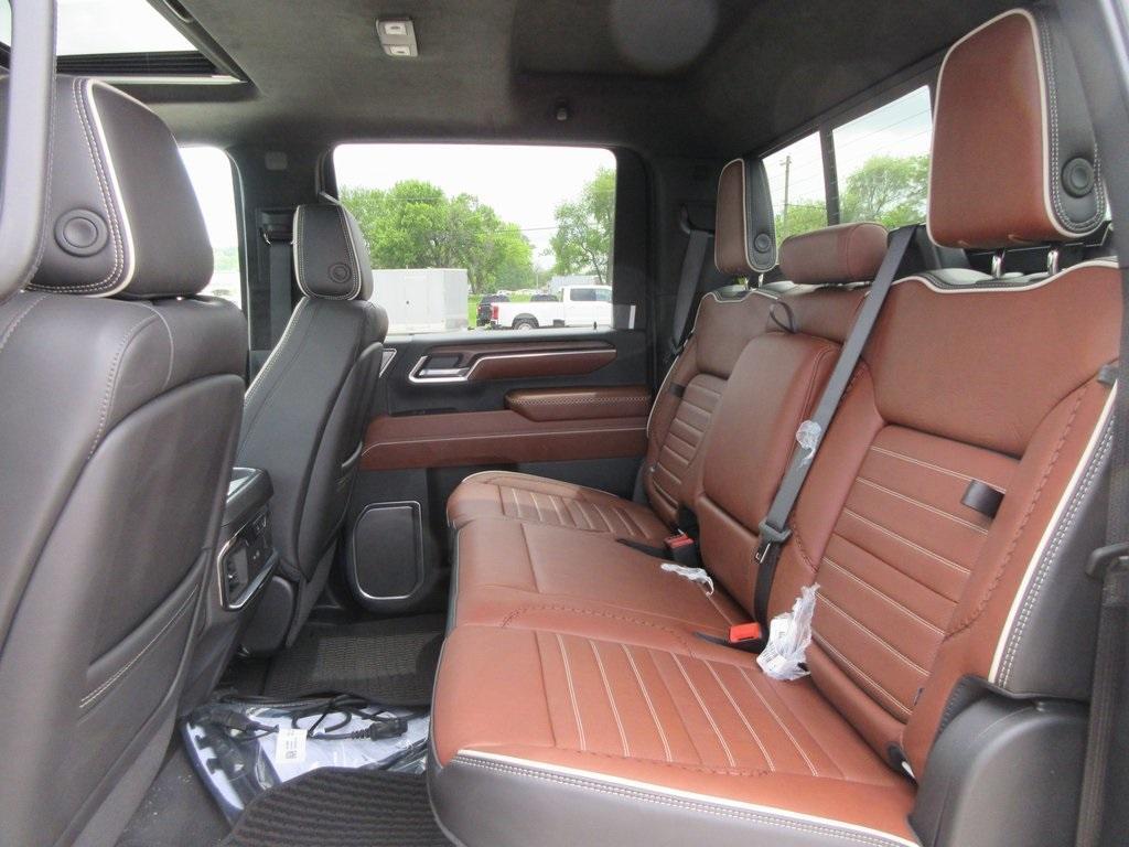 new 2025 GMC Sierra 3500 car, priced at $96,583