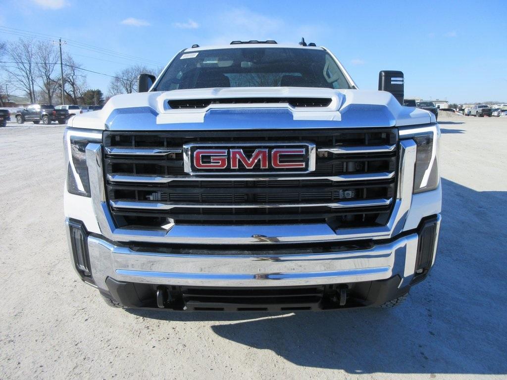 new 2025 GMC Sierra 2500 car, priced at $67,705